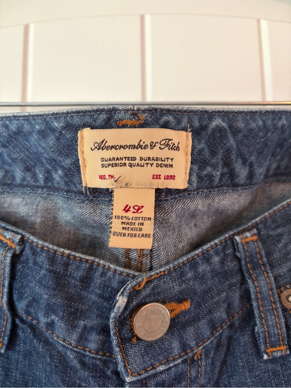 Vintage Abercrombie & Fitch Women’s Dark Blue Slim Jeans Never Worn | Size 4L